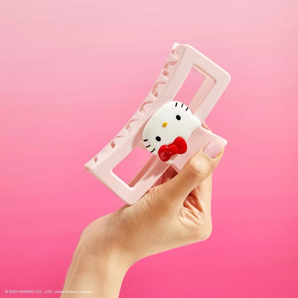 New Hello Kitty x Kitsch Recycled Jumbo Open Claw Clip